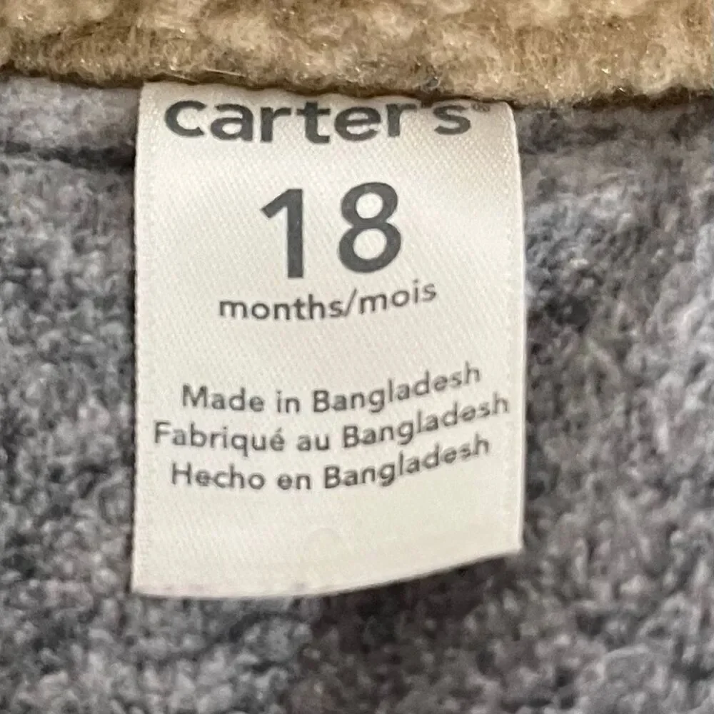 Carter’s Red Puffer Vest   Boys Size 18 Months